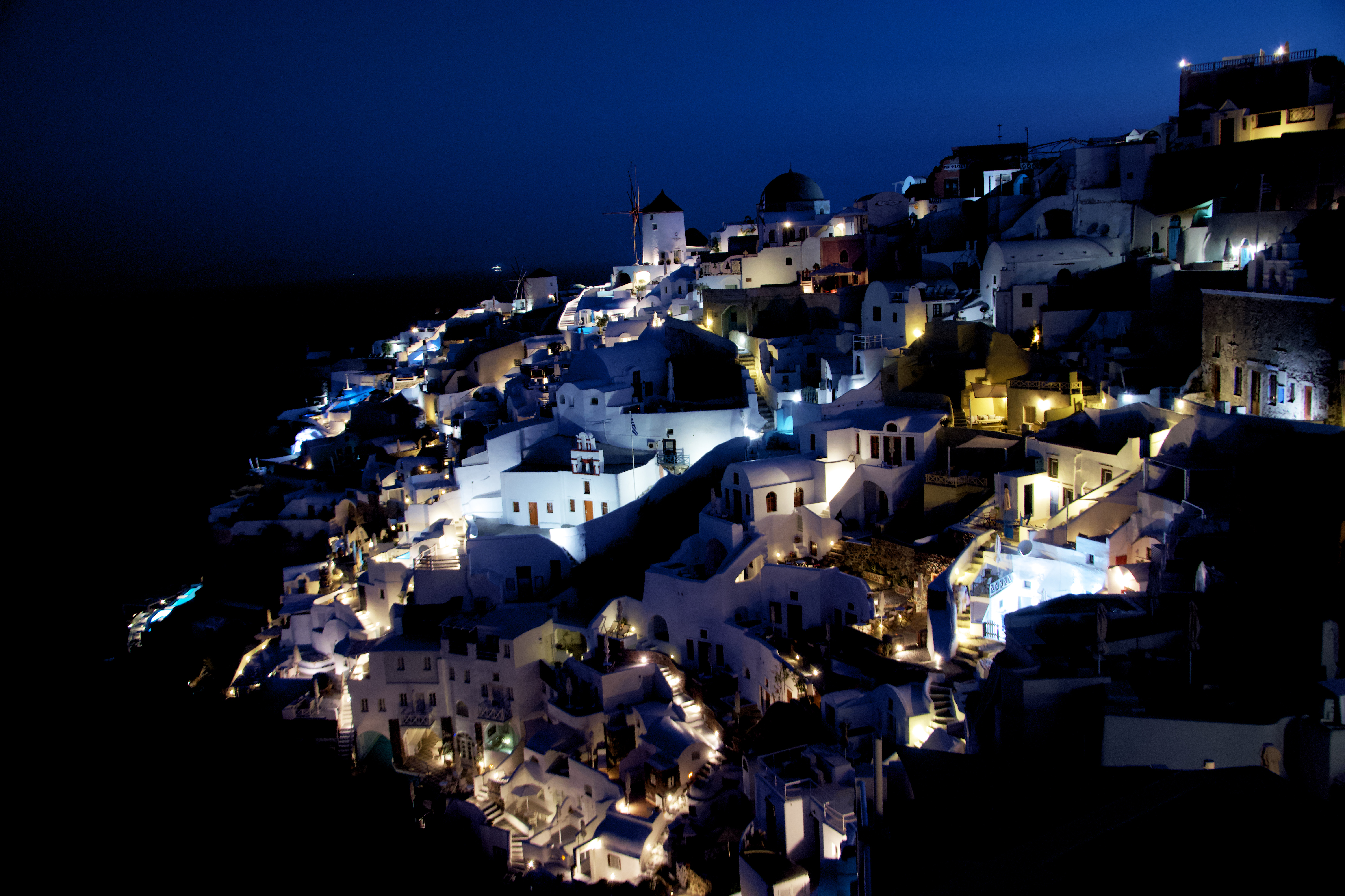 Urbain Oia 01